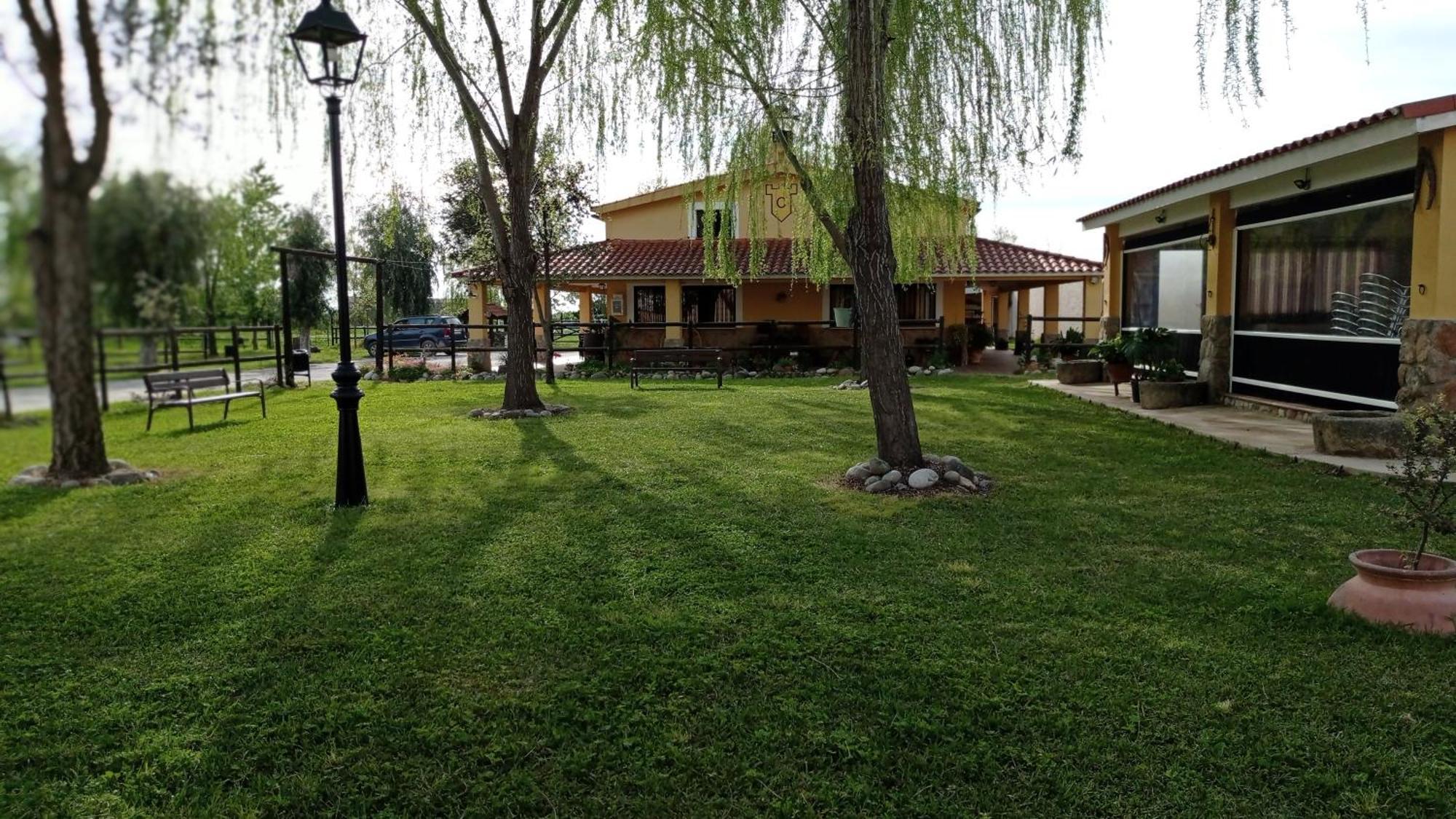 La Posada Hipica Rosalejo  Exterior photo